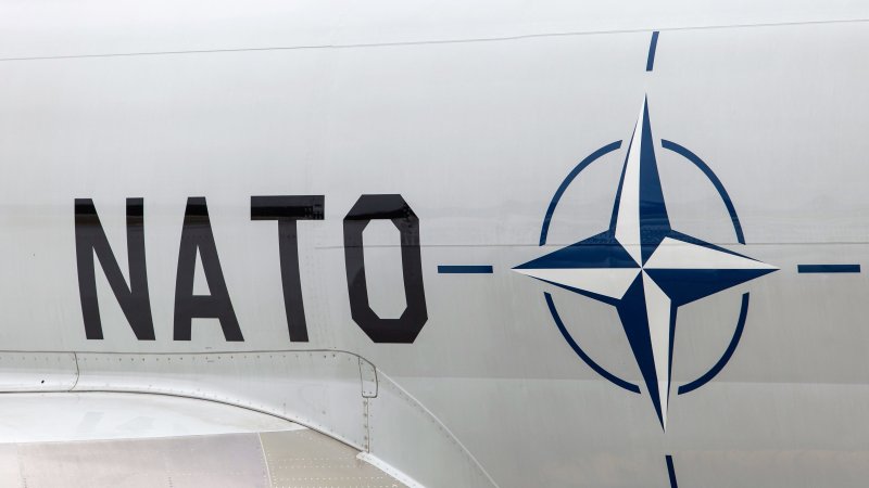 НАТО обещает очистить Афганистан от ИГИЛ до конца года