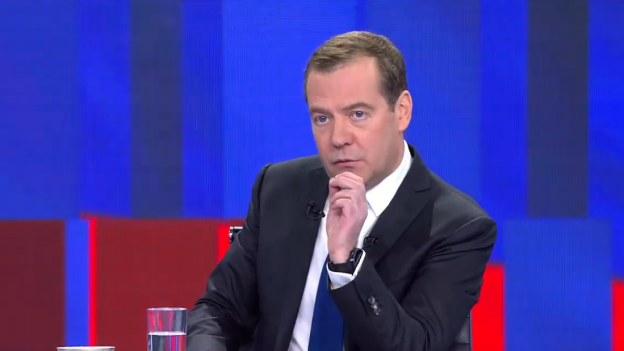 Медведев не стал комментировать действия России в случае отказа США предоставлять гарантии