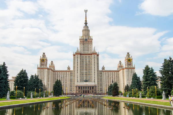 Сегодняшний наш разговор пройдет об очередном представителе либерастического сообщества