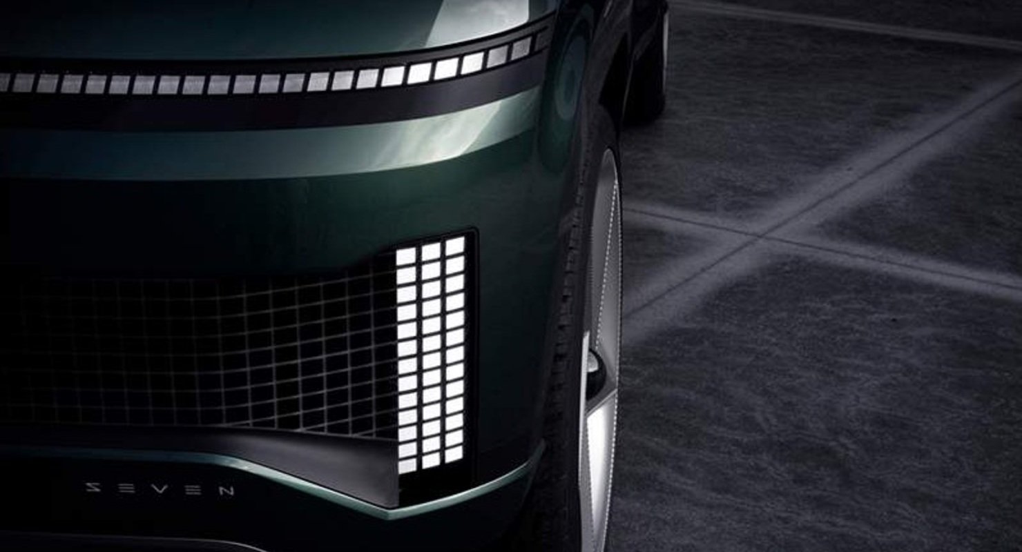 Hyundai раскрыл дату премьеры нового кроссовера Seven с салоном-гостиной