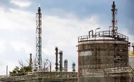 Варшава намерена судиться с Россией из-за прекращения поставок нефти и газа