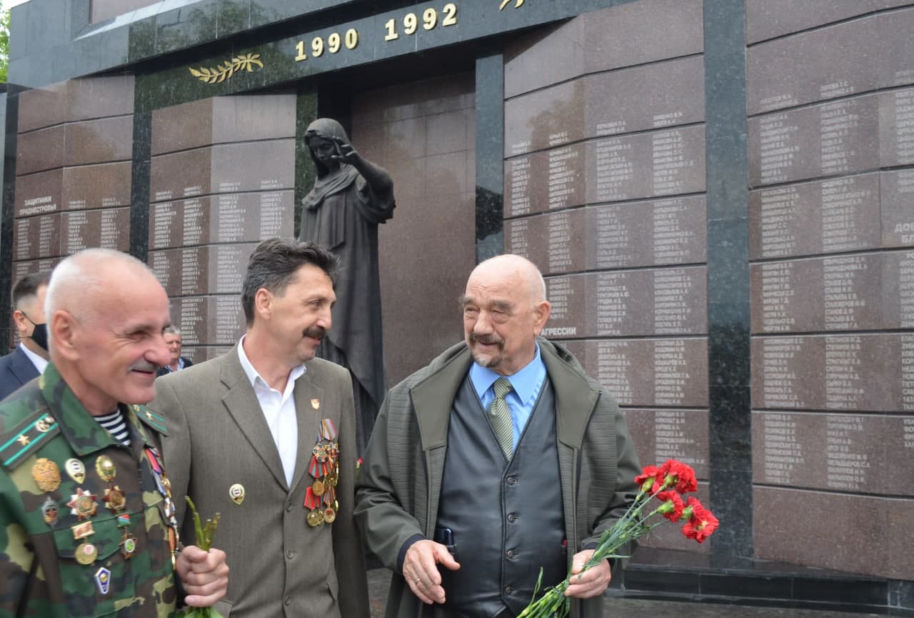 Годовщина Бендерской трагедии. Почти 30 лет спустя Кишинев и Тирасполь все так же далеки друг от друга Годовщина Бендерской трагедии. Почти 30 лет спустя Кишинев и Тирасполь все так же далеки друг от друга геополитика