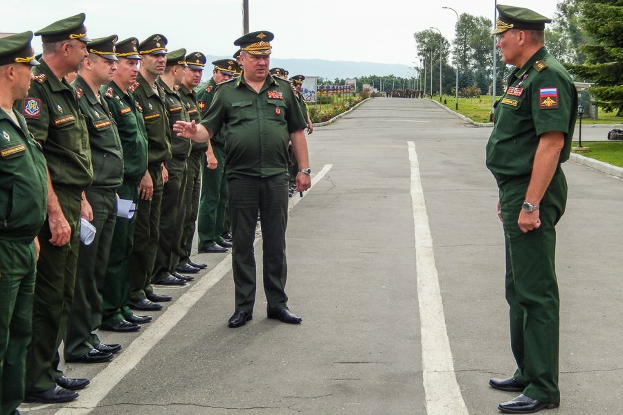 Оа вс рф. Дворников ЮВО генерал.