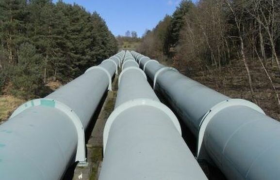 Почему в России населению не платят на халяву за нефтегазовую добычу по $3000, как в США и Саудовско