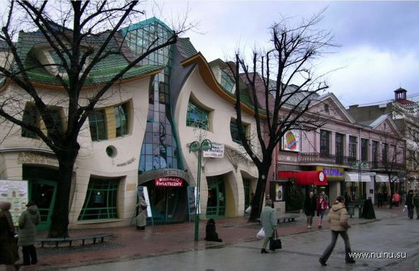 Самые необычные и удивительныe дома мира (53 фото)