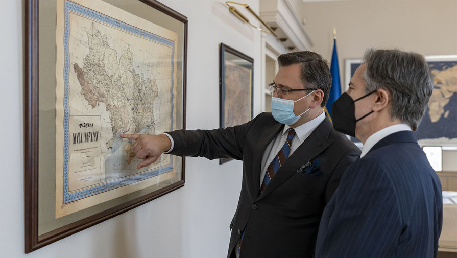 Кулеба показал Блинкену карту с российскими регионами в составе Украины