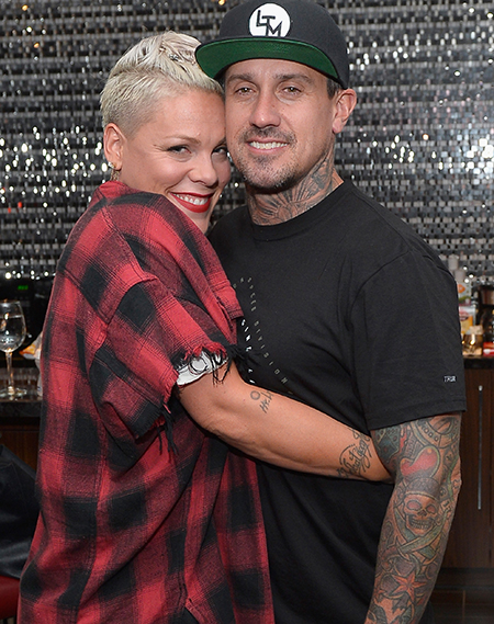 Пинк рассказала, как вместе с 3-летним сыном вылечилась от коронавируса Звезды,Новости о звездах