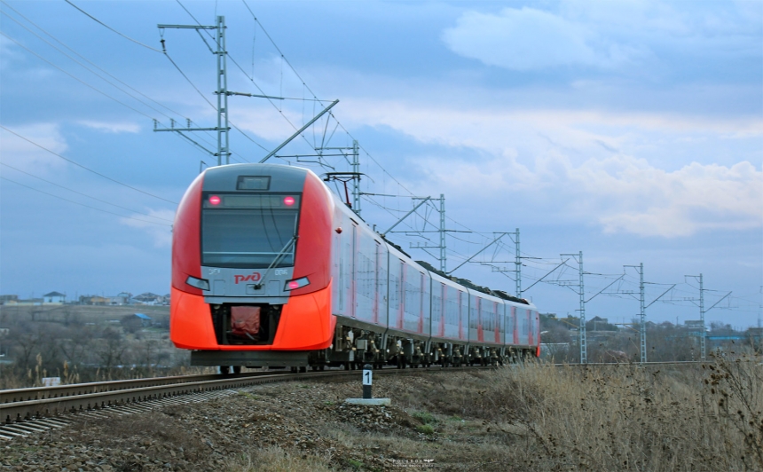 Поезд краснодар новороссийск ласточка. Анапа поезд Ласточка. Ласточка электропоезд Анапа Краснодар. Поезд Ласточка Краснодар Анапа. Электричка Краснодар Анапа Ласточка.