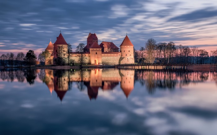 10 замков Европы, которые стоит обязательно посетить хотя бы раз в своей жизни туризм