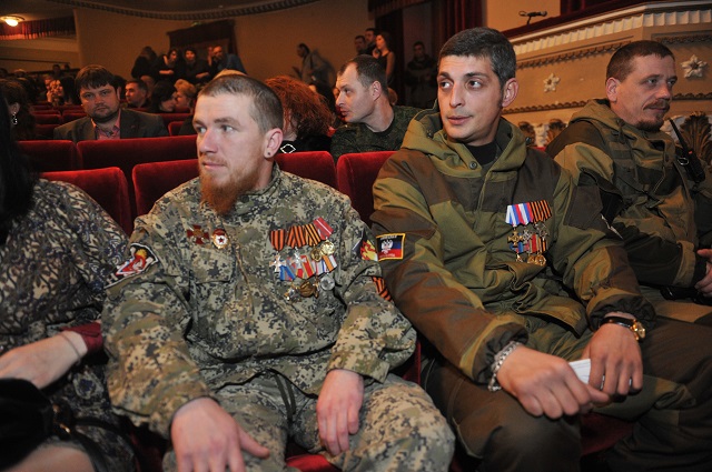 Фото. Михаил Толстых (Гиви, на фото справа) и Арсен Павлов (Моторола) убиты диверсантами ВСУ в Донецке © KOMSOMOLSKAYA PRAVDA | GLOBALLOOKPRESS.COM