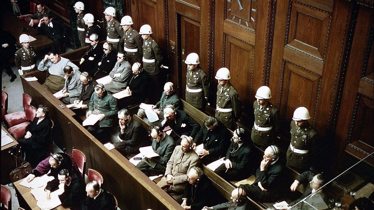 Фанатики Гитлера. Как закончили свои дни последние дивизии СС Фанатики Гитлера. Как закончили свои дни последние дивизии СС история