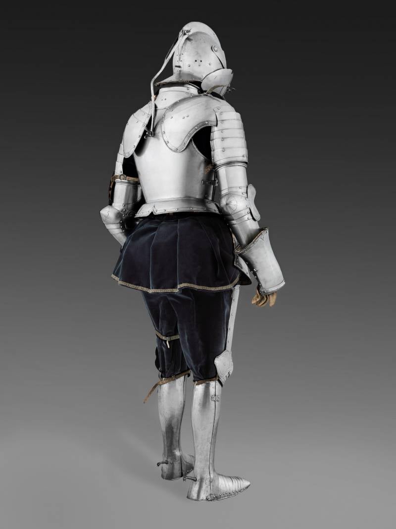 Шлемы и доспехи: Филадельфийский музей искусств история,оружие