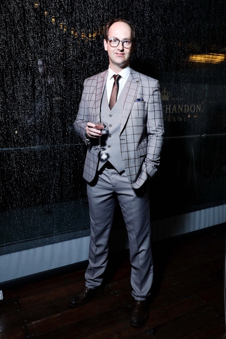 Влад Соколовский с девушкой Ангелиной, Ирина Апексимова с дочерью Дарьей Авратинской и другие на премьере в Москве Кино,Кино