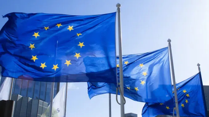 ЕС вводит обязательные медицинские паспорта для ВСЕХ граждан: «Непривитые будут исключены из общества» геополитика