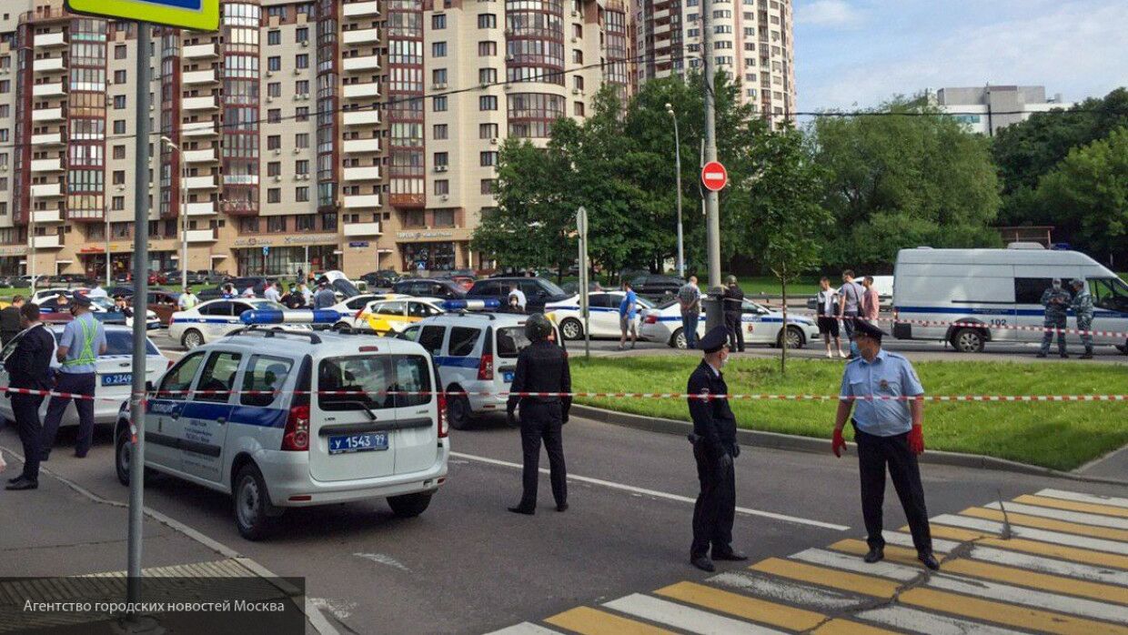 Стрельба в москве на костромской. Москва прохожие. Стрельба в Москве сегодня.