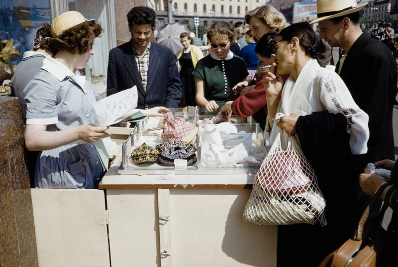 Уличная торговля в Москве 1959 года глазами фотографа The New York Times