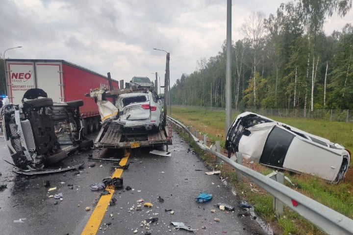 Газовоз взорвался на трассе в Нижегородской области после ДТП