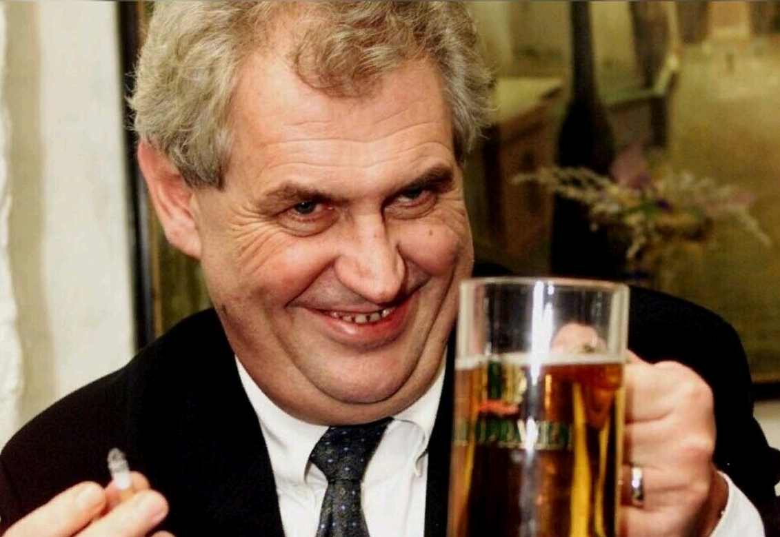 О выступлении президента Чехии, шпионском скандале и о важности чтения газет 