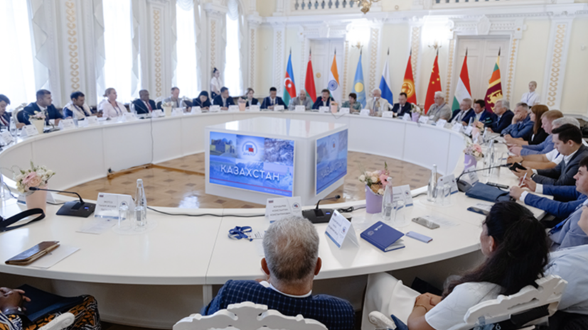 Международный клуб «Диалог» провёл заседание во Владимире