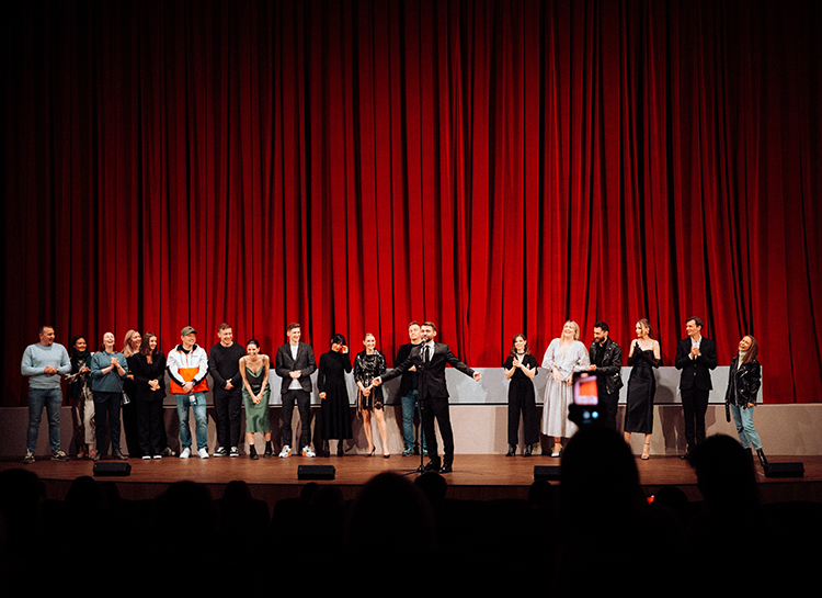 Филипп Янковский и Маруся Фомина представили сериал "Контейнер" Звезды,Красная дорожка