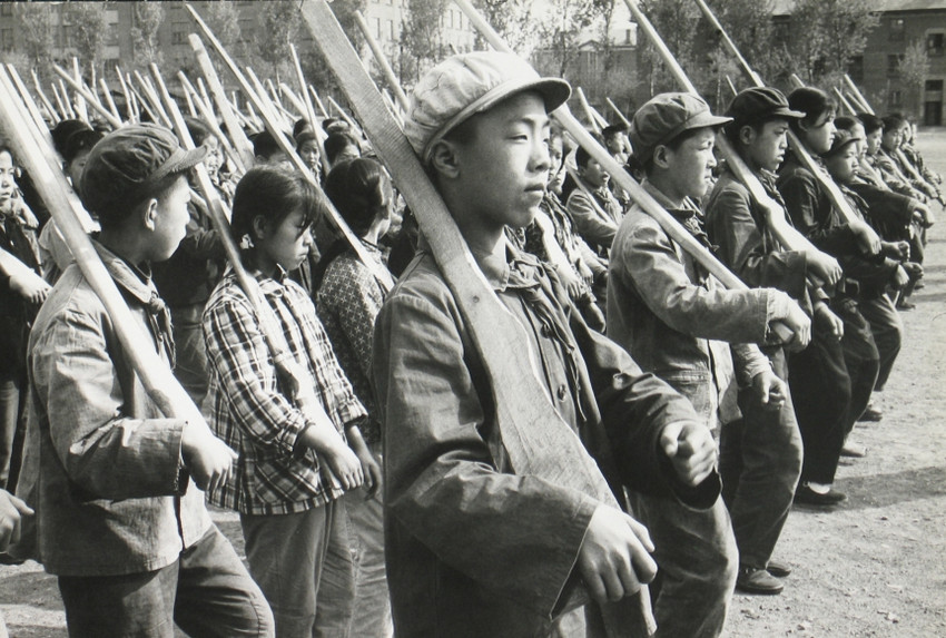 Свидетель века: великие события и простые люди на снимках Марка Рибу Свидетель века: великие события и простые люди на снимках Марка Рибу фотография