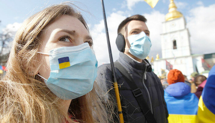 Украинцев не прививают от коронавируса