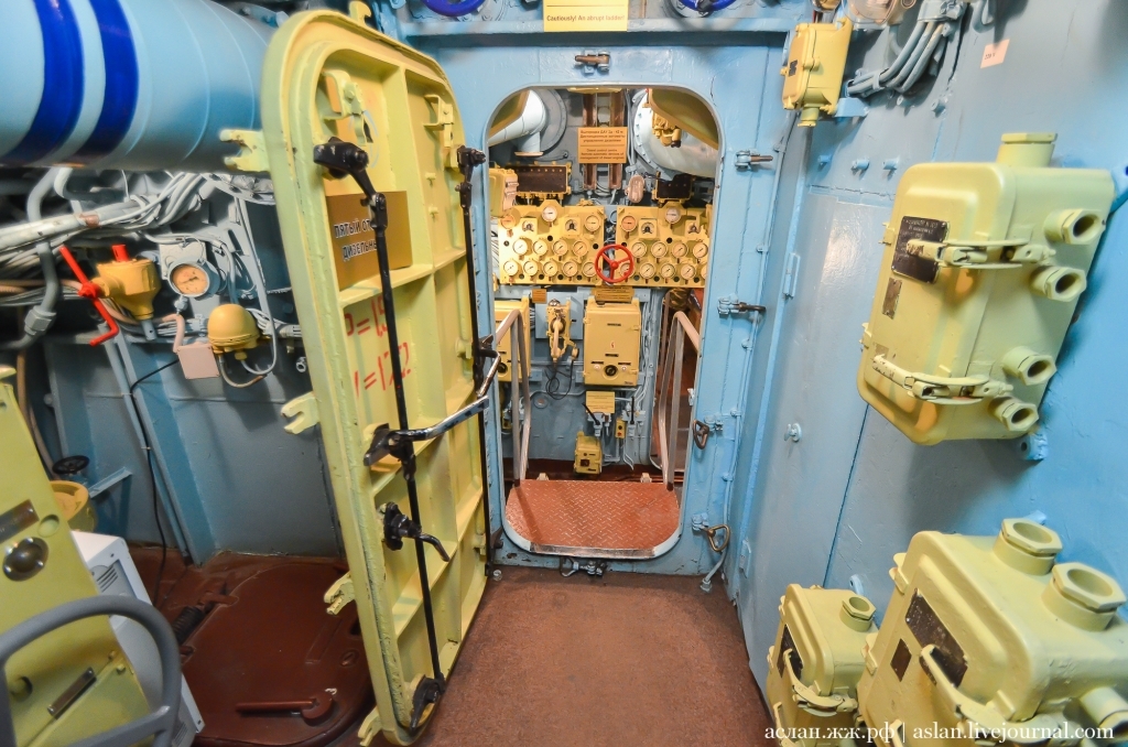 Как устроена служба на подводной лодке