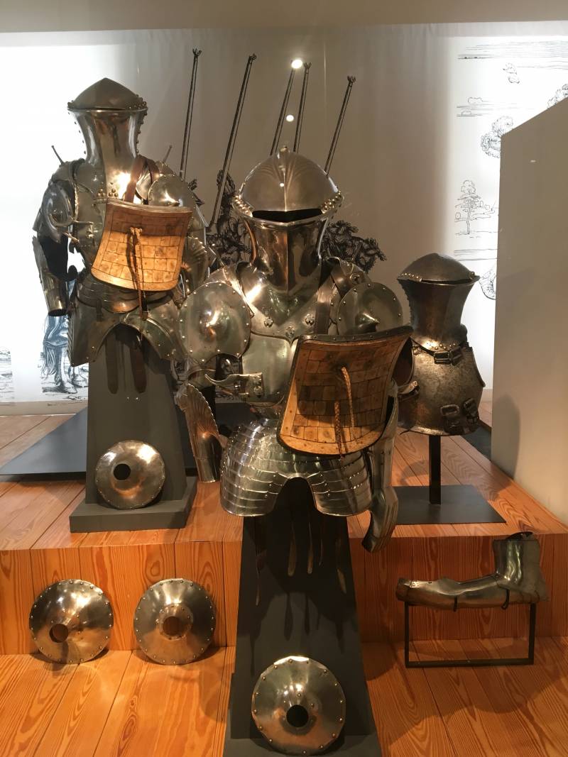 Рыцарские доспехи из Музея армии в Париже история