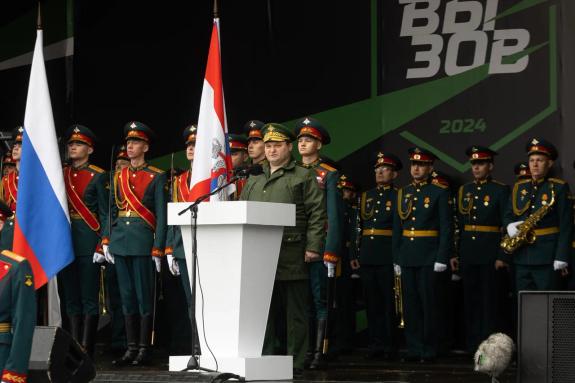 Под Екатеринбургом открылись всеармейские соревнования по тактической стрельбе