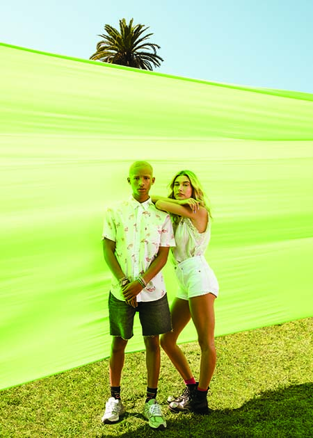 В мечтах о Coachella: Хейли Бибер и Джейден Смит в рекламе Levi's В мечтах о Coachella: Хейли Бибер и Джейден Смит в рекламе Levi's Мода,Новости моды