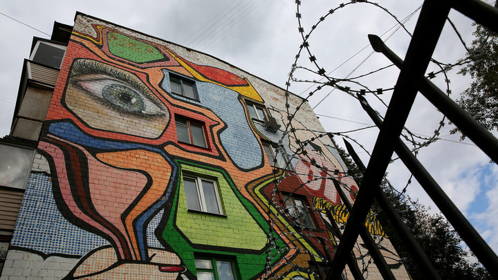 Поборы на воздух, зарплаты и "вредную" еду. Ждём налог на глупость чиновников