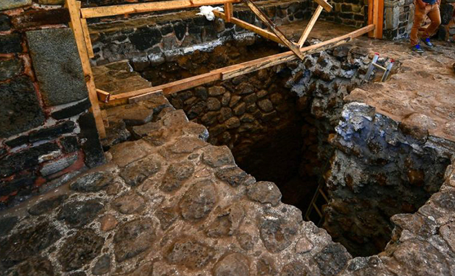 Археологи нашли под Мехико запечатанный тоннель ацтеков. Однако после проверки его было решено закопать обратно