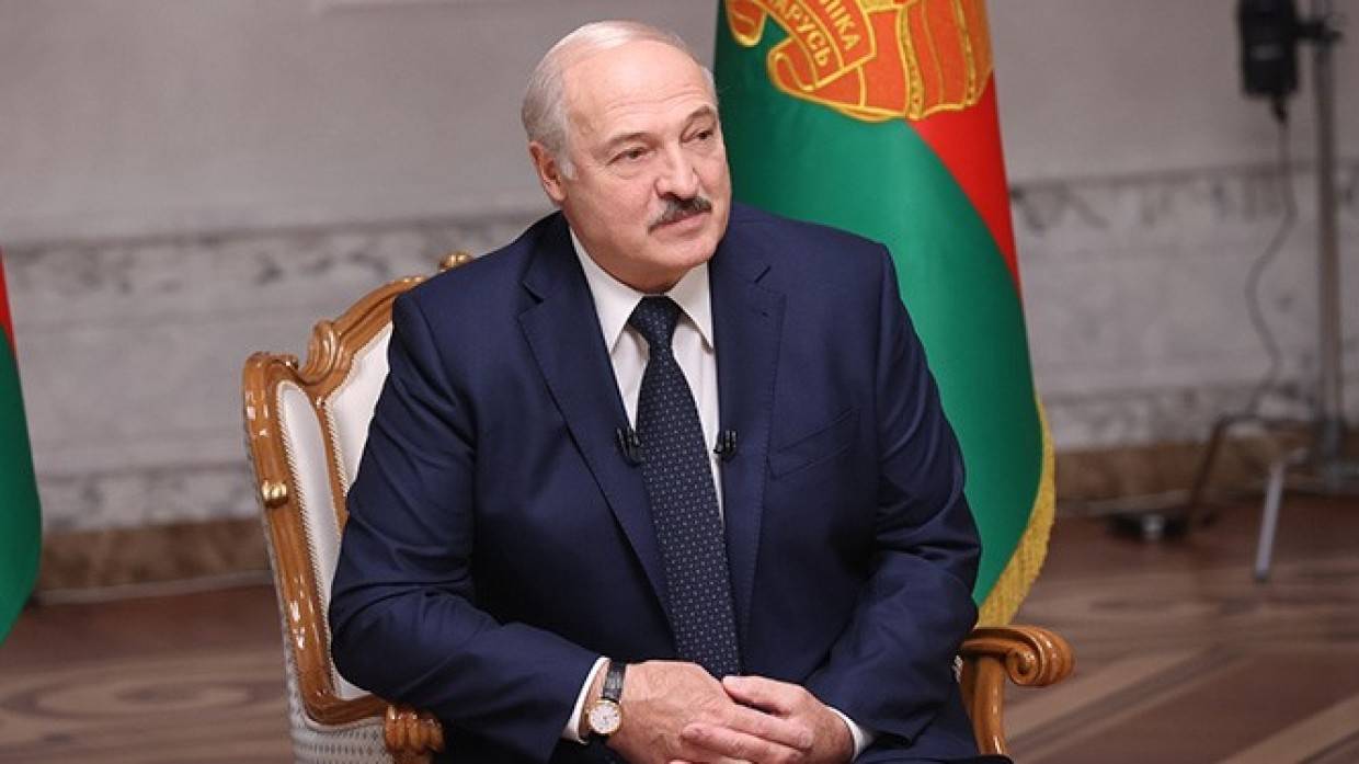 Лукашенко пообещал поддержку беженцам на польско-белорусской границе