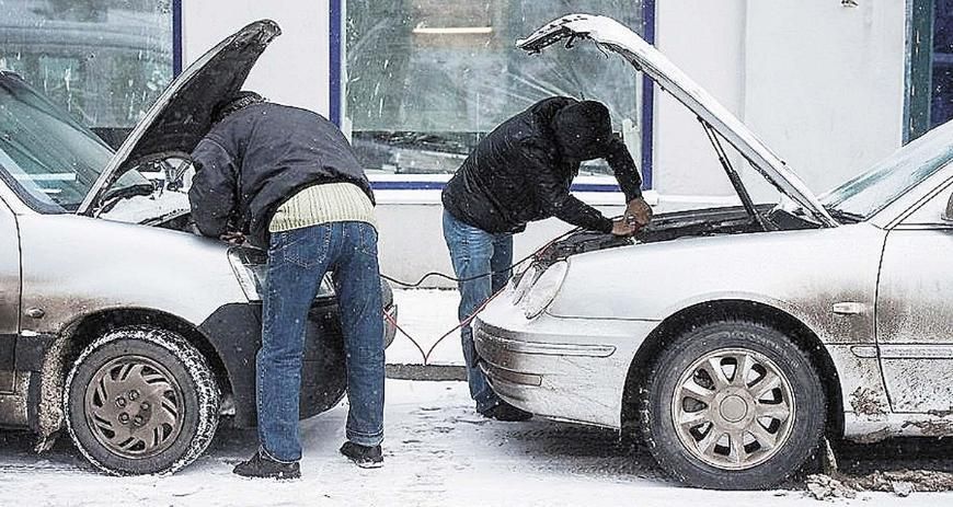 Результат пошуку зображень за запитом "Эксперты рассказали, почему вредно долго прогревать мотор"