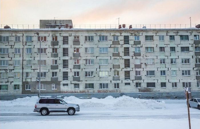 Чудеса да и только! Почему в Норильске жилые дома строили без балконов архитектура,г,Норильск [348950],город Норильск г,о,[95238043],Красноярский край [1429654],ремонт и строительство