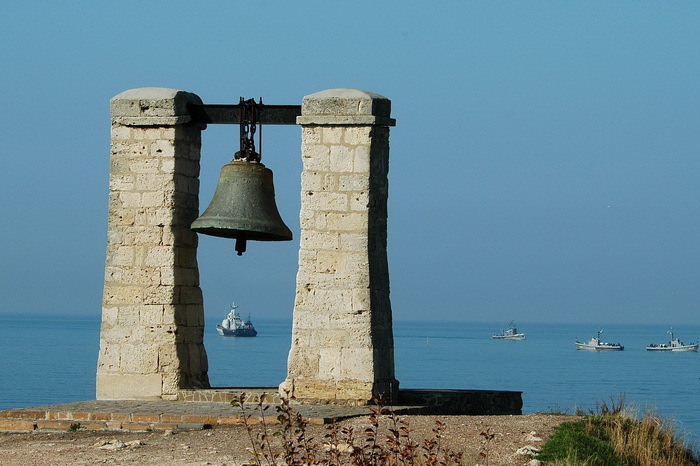 ​Туманный колокол (http://crimea-media.ru) - Стоять до последнего! | Военно-исторический портал Warspot.ru