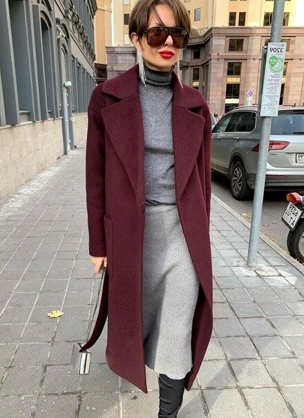 С чем носить серый цвет осенью? С чем носить серый цвет осенью?