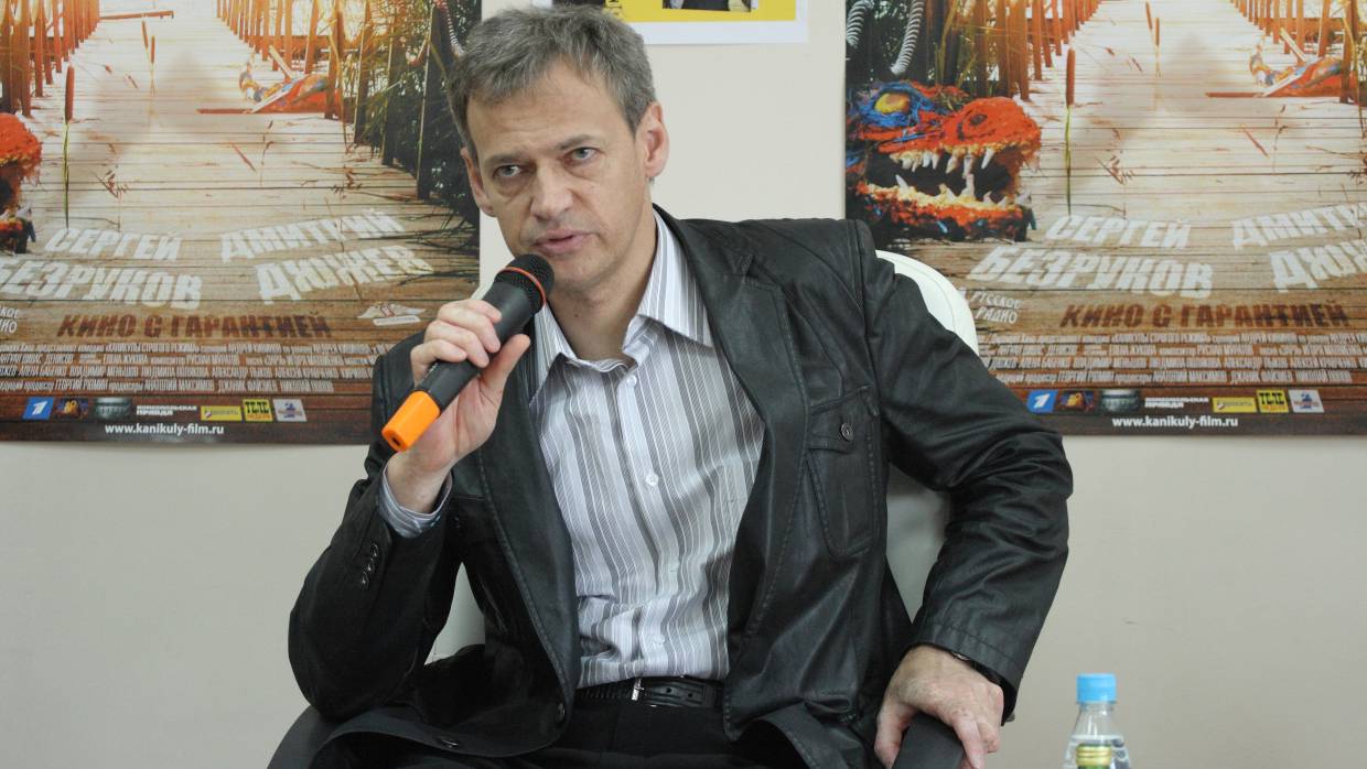 Знаменитый писатель и сценарист Андрей Кивинов расскажет о русской литературе и кино