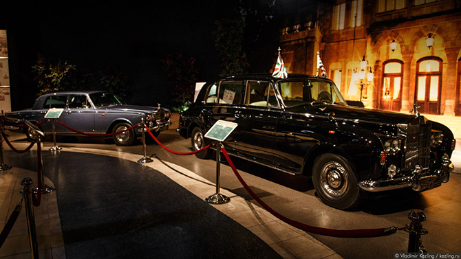 Иорданские сказки: Королевский автомобильный музей автомобиль, Всего, автомобилей, Хусейн, выпущено, королём, Porsche, использовался, автомобили, официальных, специально, время, короля, различных, экземпляр, всего, Хусейном, машине, король, Позже