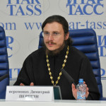 «Мы пробивались к церкви через кордон милиции»: священники о том, как они в первый раз оказались в храме