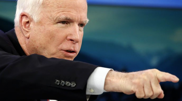 Причины «трампафобии» Маккейна: сенатор обрушился на нового президента