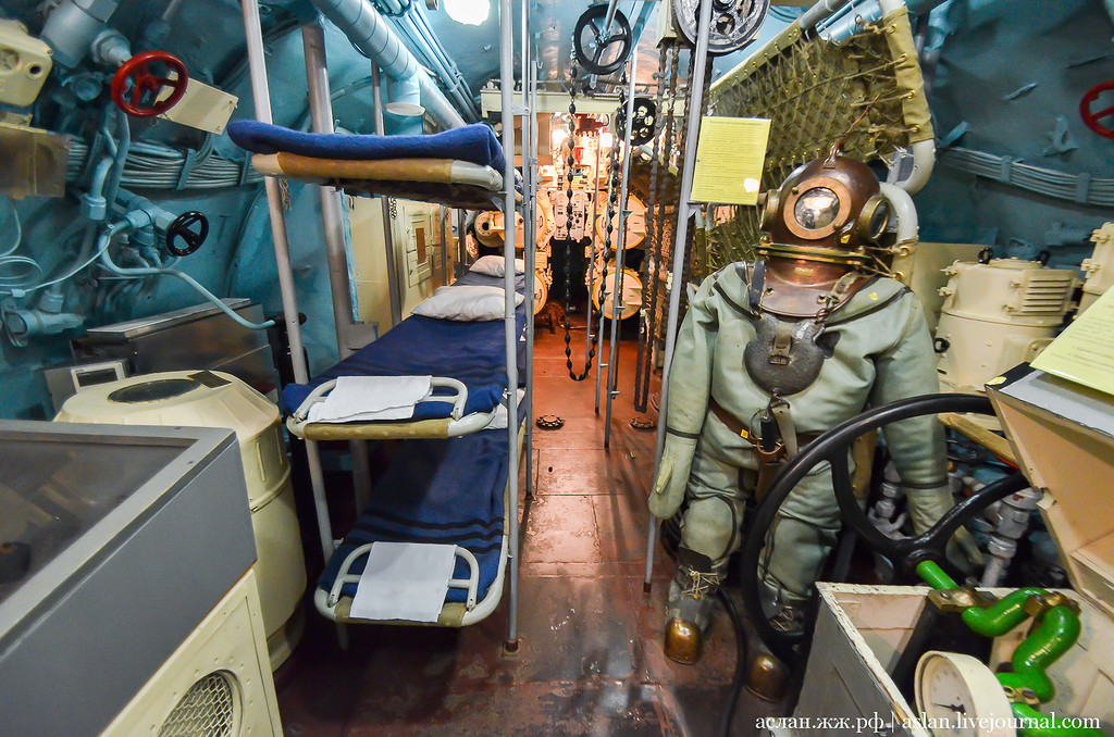 Как устроена служба на подводной лодке