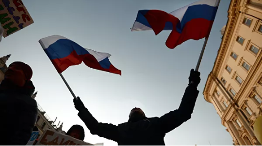 ВЦИОМ: большинство россиян считает важным отмечать День народного единства