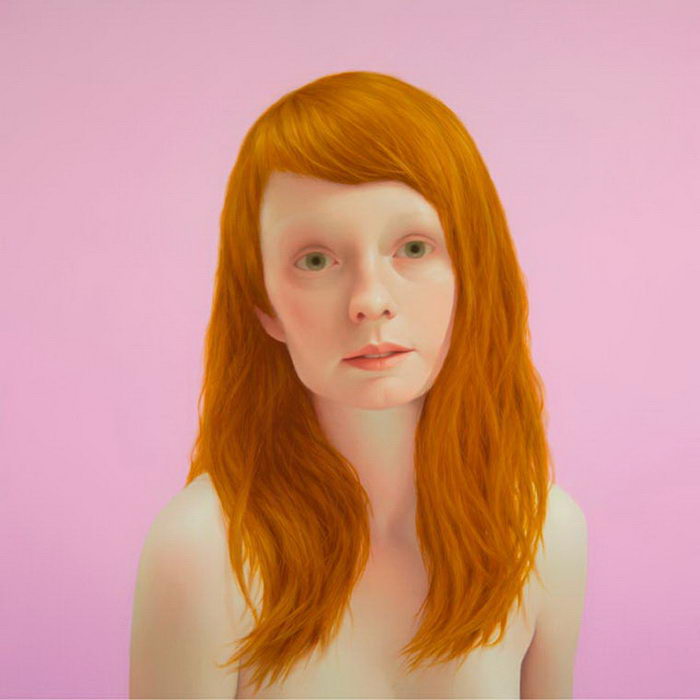 Для своих работ художник выбирает нестандартных красавиц 