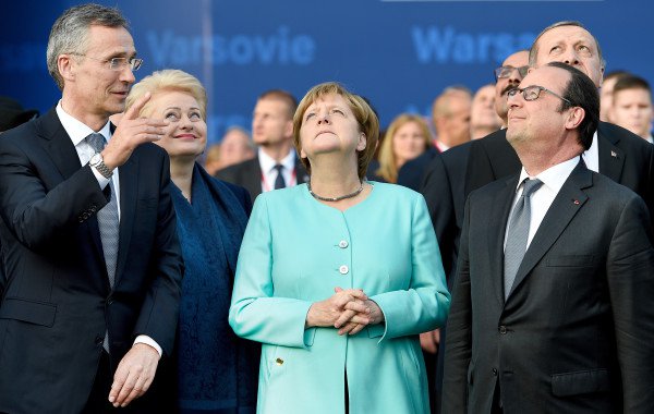 Bundeskanzlerin Merkel beim Warschauer Nato-Gipfel.. (Foto: dpa)
