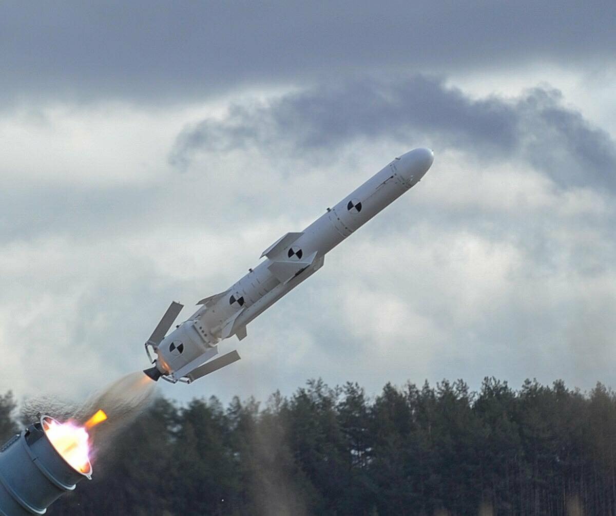 Испытания украинской противокорабельной крылатой ракеты "Нептун".