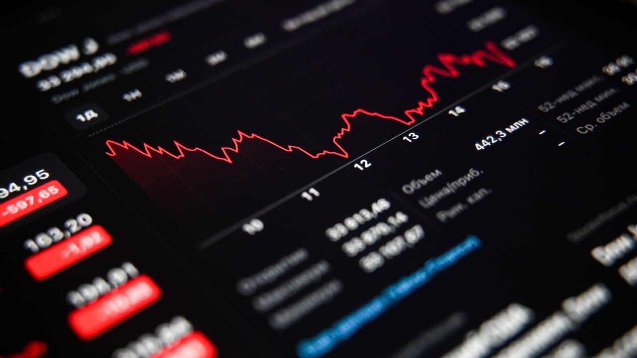 НРД приостановил операции в евро из-за новых санкций Евросоюза