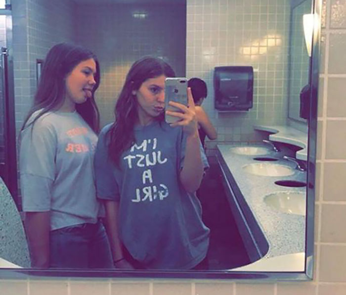sisters-text-frenemies-trinity-hartman-3