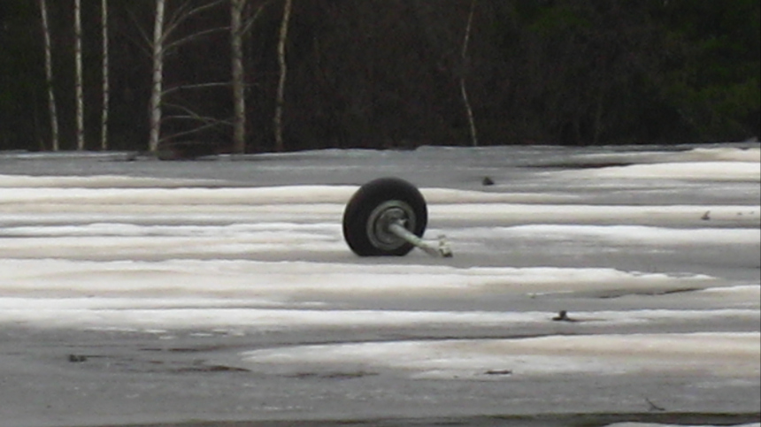 живые история спасшихся в андах. самолет в джунглях. выжившие в авиакатастрофе в андах 1972. 571 уругвайских ввс в андах. выживших после катастрофы.