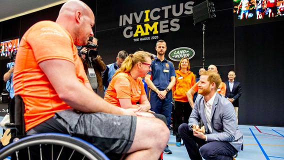 Гарри и Меган открыли паралимпийские игры Invictus Games